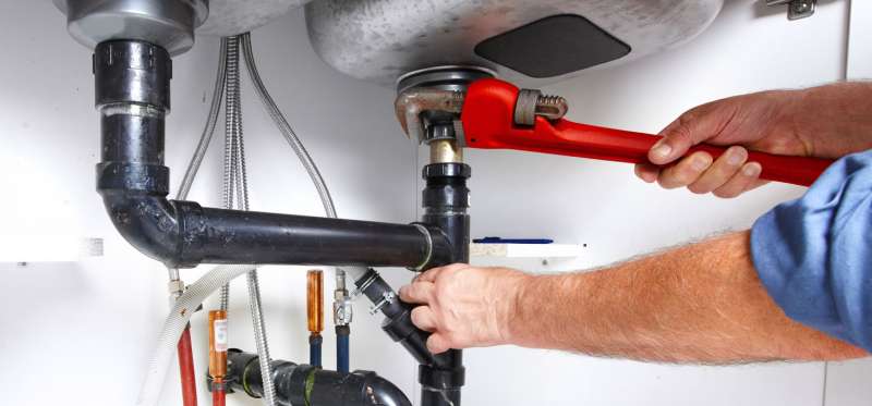 Mainline Plumbers in Wayland